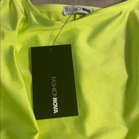 Neon yellow dress - Picture 2 of 7